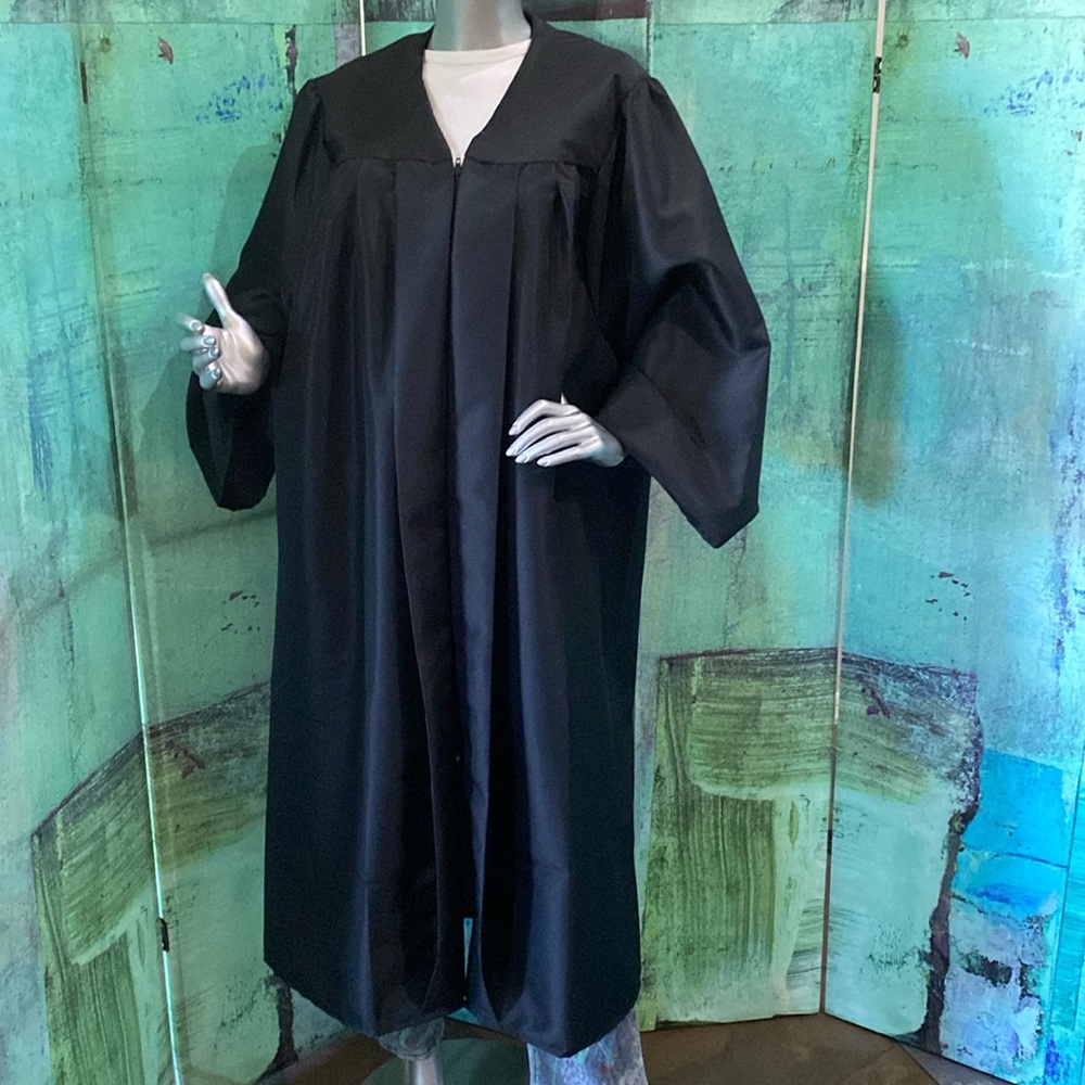 Jostens Graduation Gown